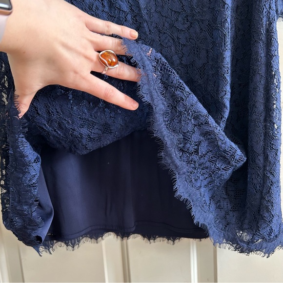 Diane von Furstenberg | DVF Martina Lace Shift Dress - Picture 5 of 10